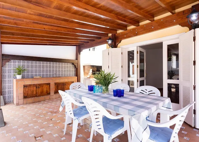 Casa Ajabo With Heateable Pool * Адехе