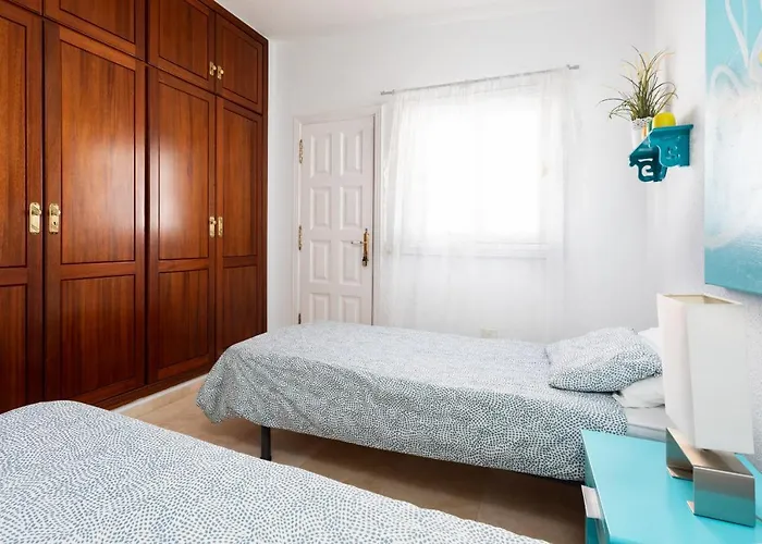 Вилла Casa Ajabo With Heateable Pool *