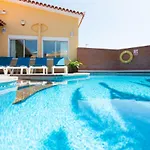 Casa Ajabo With Heateable Pool *