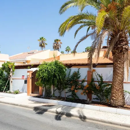 Casa Ajabo With Heateable Pool Villa Costa Adeje (Tenerife)