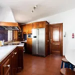 Casa Ajabo With Heateable Pool Vila
